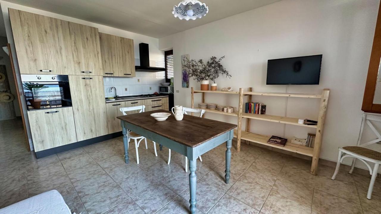 Вилла Marina Di Andrano - Alisso, Casa Vista Mare Con Parcheggio Privato E Wifi Экстерьер фото